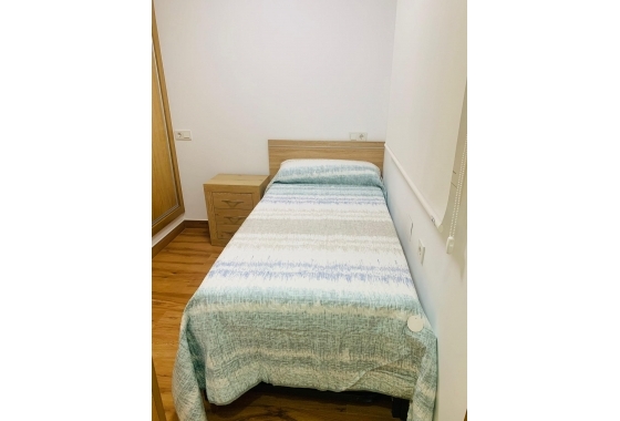 Wiederverkauf - Wohnung - Torrevieja - Playa del Cura