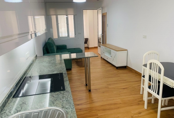 Wiederverkauf - Wohnung - Torrevieja - Playa del Cura