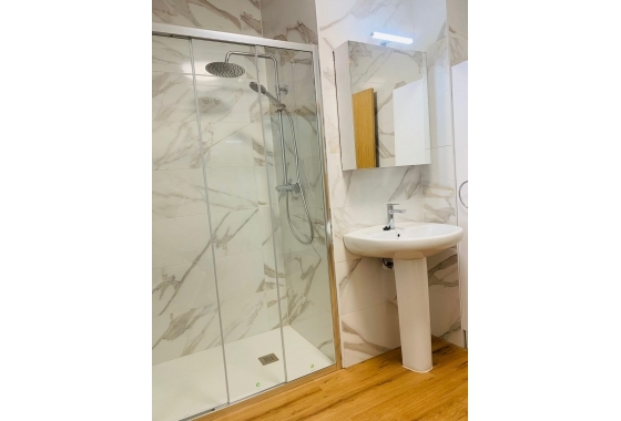 Wiederverkauf - Wohnung - Torrevieja - Playa del Cura