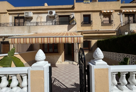 Resale - Townhouse - Torrevieja - Los Frutales