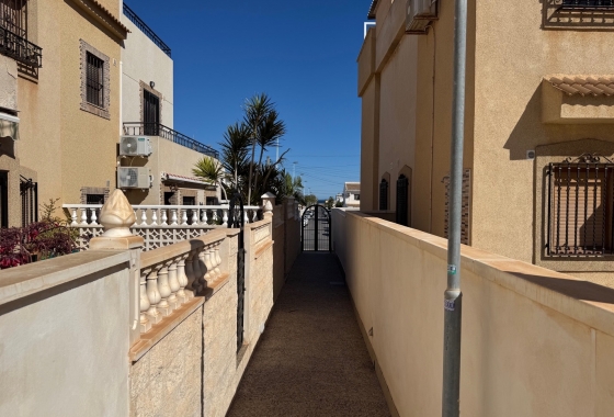 Resale - Townhouse - Torrevieja - Los Frutales