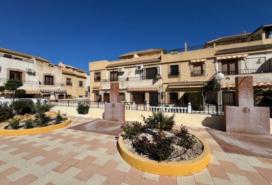 Resale - Townhouse - Torrevieja - Los Frutales