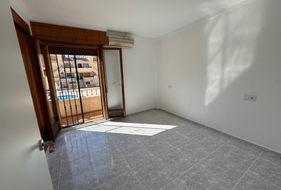 Resale - Townhouse - Torrevieja - Los Frutales