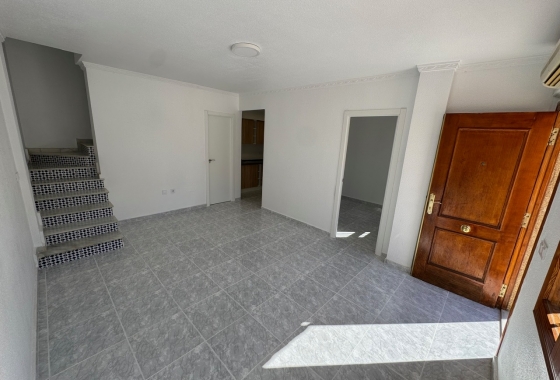 Resale - Townhouse - Torrevieja - Los Frutales