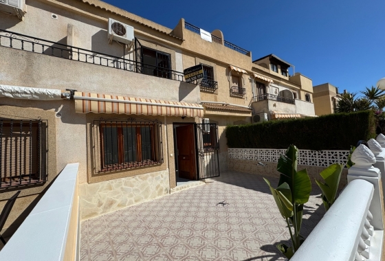 Resale - Townhouse - Torrevieja - Los Frutales