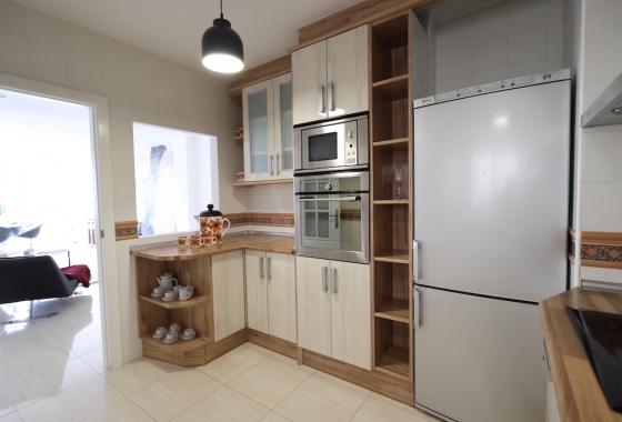 Herverkoop - Appartement / flat - Torrevieja - Centro