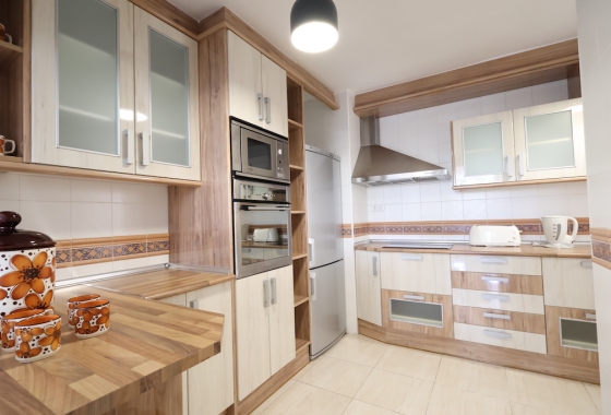 Herverkoop - Appartement / flat - Torrevieja - Centro