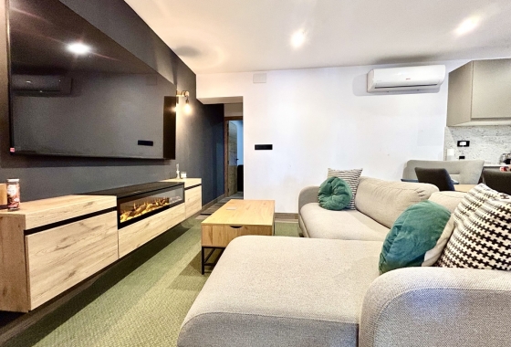 Resale - Townhouse - San Miguel de Salinas - Inland