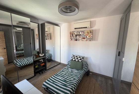 Resale - Townhouse - San Miguel de Salinas - Inland