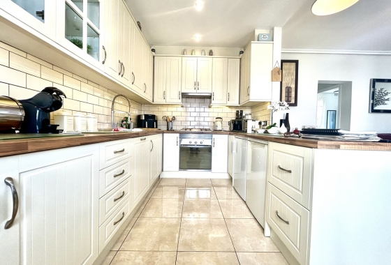 Herverkoop - Villa - Orihuela Costa - Costa Blanca