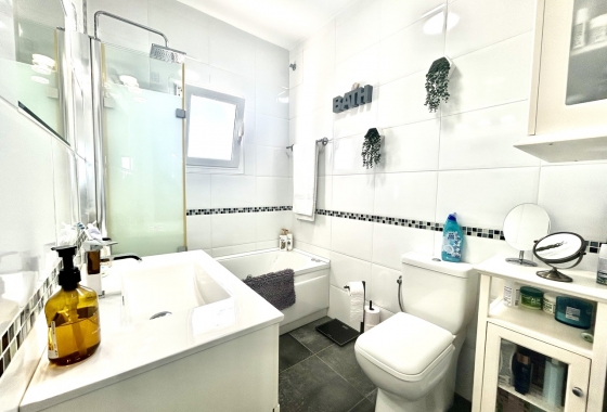 Herverkoop - Villa - Orihuela Costa - Costa Blanca