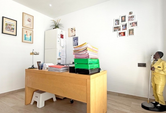 Resale - Villa - Orihuela Costa - Costa Blanca