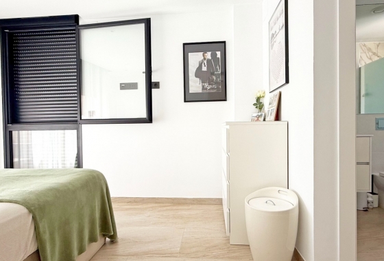 Resale - Villa - Orihuela Costa - Costa Blanca