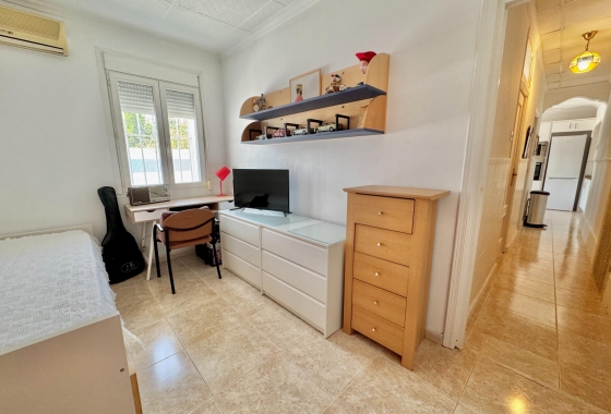 Resale - Villa - Dolores - Comunidad Valenciana
