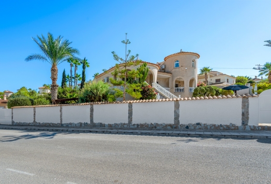 Resale - Villa - Almoradí - Inland