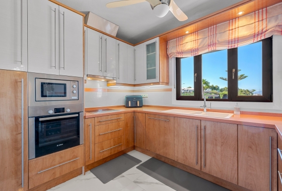 Resale - Villa - Almoradí - Inland