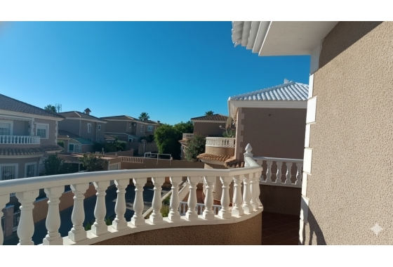 Reventa - Villa - Torrevieja - Costa Blanca