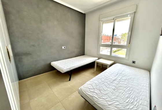 Återförsäljning - Lägenhet / lägenhet - Orihuela Costa - Costa Blanca