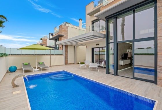 Wiederverkauf - Villa - Orihuela Costa - Cabo Roig