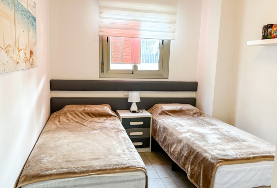 Wiederverkauf - Wohnung - Orihuela Costa - Costa Blanca