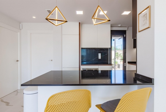 Resale - Apartment / flat - San Miguel de Salinas - Bellavista