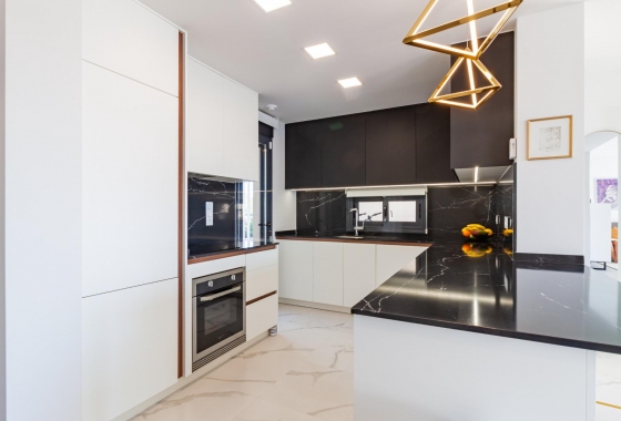 Resale - Apartment / flat - San Miguel de Salinas - Bellavista