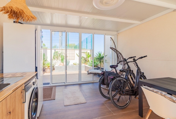 Resale - Apartment / flat - San Miguel de Salinas - Bellavista