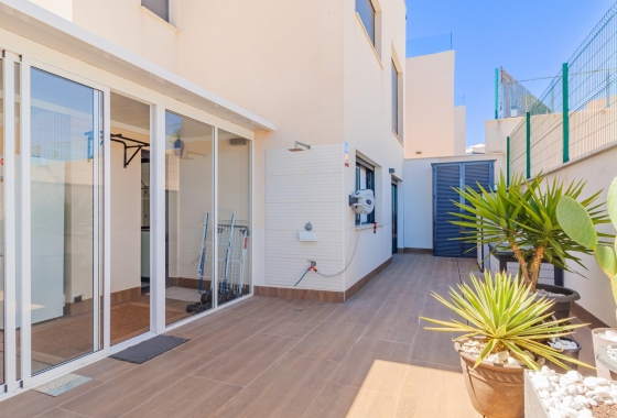 Resale - Apartment / flat - San Miguel de Salinas - Bellavista