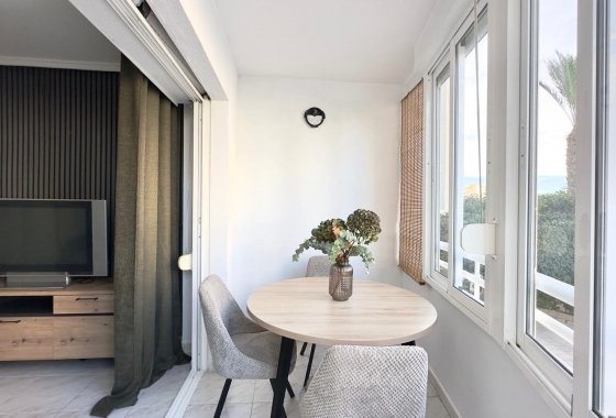 Resale - Apartment / flat - Torrevieja - Nueva Torrevieja - Aguas Nuevas