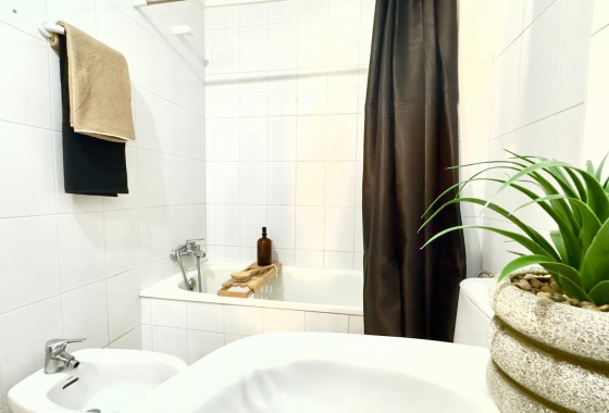 Resale - Apartment / flat - Torrevieja - Nueva Torrevieja - Aguas Nuevas