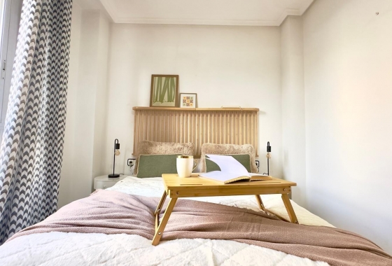 Resale - Apartment / flat - Torrevieja - Nueva Torrevieja - Aguas Nuevas