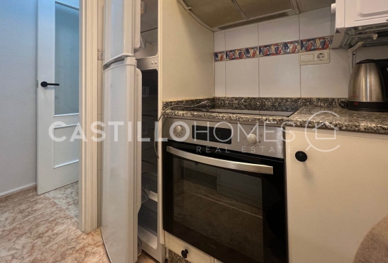 Reventa - Apartamento / piso - Torrevieja - Centro