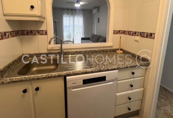 Reventa - Apartamento / piso - Torrevieja - Centro