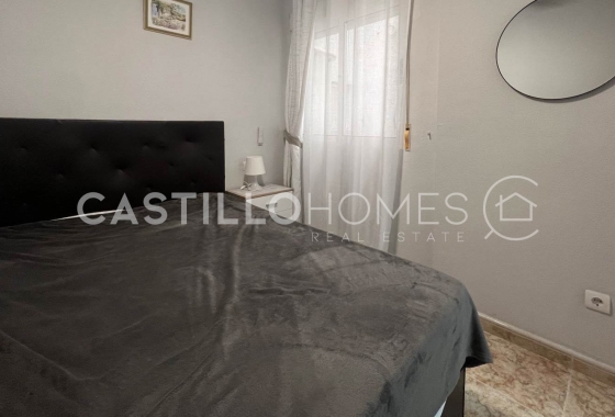 Reventa - Apartamento / piso - Torrevieja - Centro