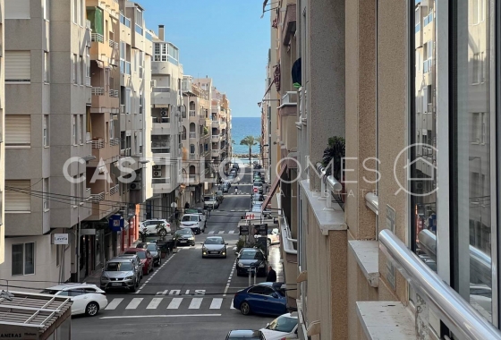 Reventa - Apartamento / piso - Torrevieja - Centro