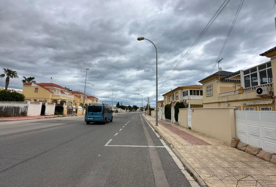 Återförsäljning - Bungalow - Orihuela Costa - La Florida