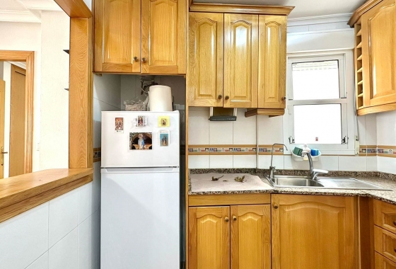 Återförsäljning - Lägenhet / lägenhet - Torrevieja - Centro