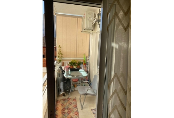 Resale - Apartment / flat - Torrevieja - Centro