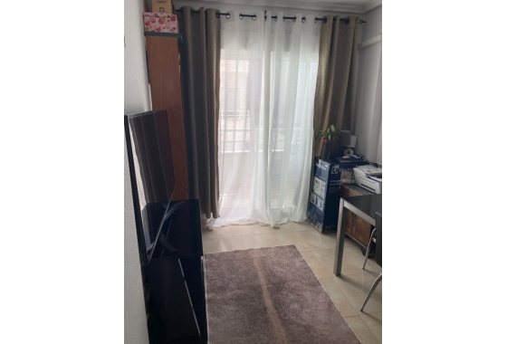 Resale - Apartment / flat - Torrevieja - Centro