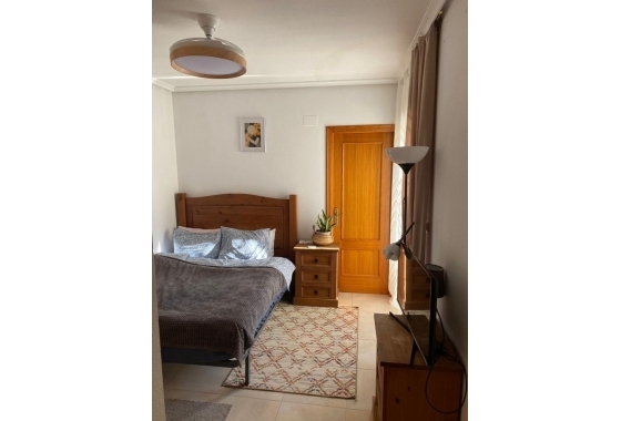 Resale - Apartment / flat - Torrevieja - Centro