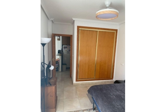Resale - Apartment / flat - Torrevieja - Centro