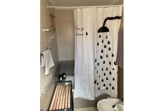 Resale - Apartment / flat - Torrevieja - Centro