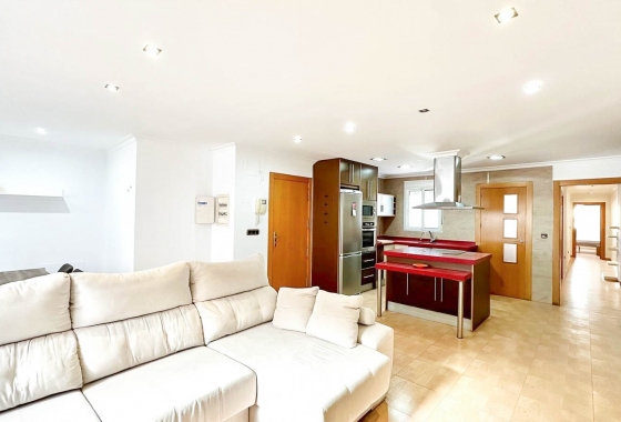 Wiederverkauf - Wohnung - Torrevieja - Centro