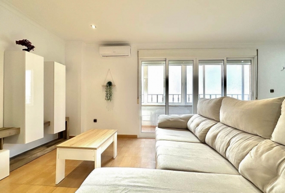 Wiederverkauf - Wohnung - Torrevieja - Centro