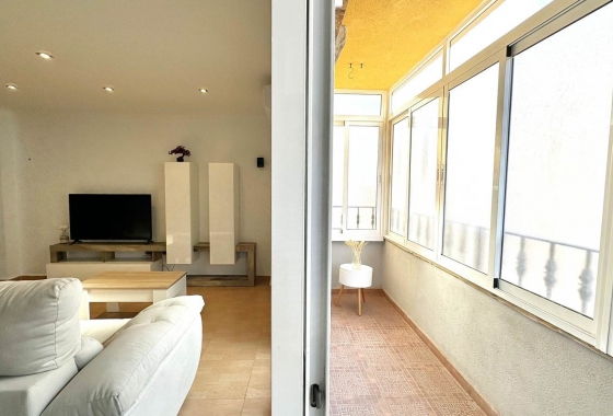 Wiederverkauf - Wohnung - Torrevieja - Centro