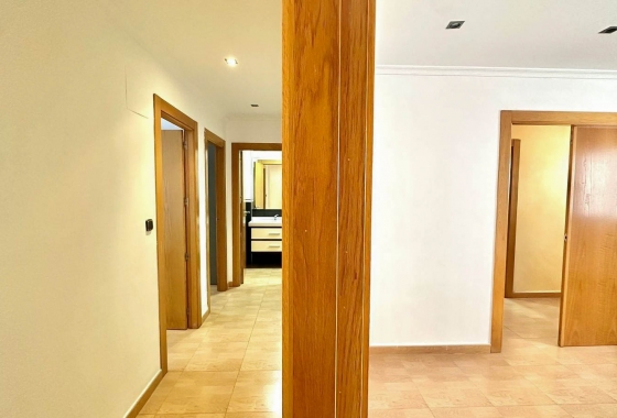 Wiederverkauf - Wohnung - Torrevieja - Centro