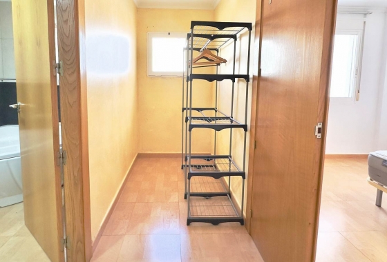 Wiederverkauf - Wohnung - Torrevieja - Centro