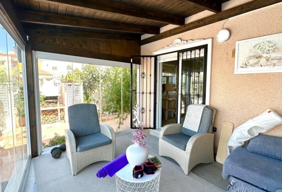 Перепродажа - Вилла - Orihuela Costa - La Regia