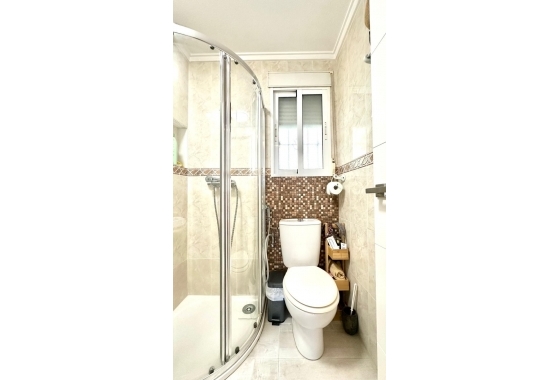 Перепродажа - Вилла - Orihuela Costa - La Regia