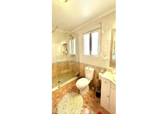 Перепродажа - Вилла - Orihuela Costa - La Regia